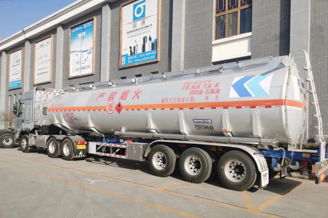 火力全開！中集瑞江2021款液罐車全國交車不斷